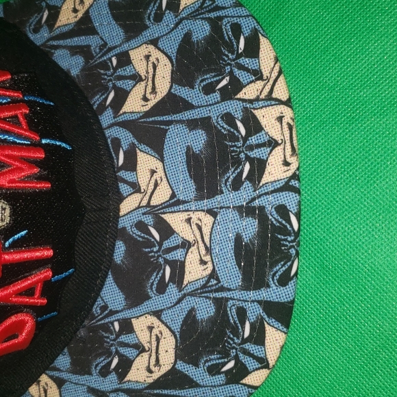 Bat man hat - Picture 3 of 4